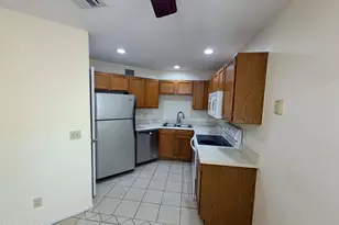 6655 N Canyon Crest Dr, Tucson, AZ 85750 - Photo 8
