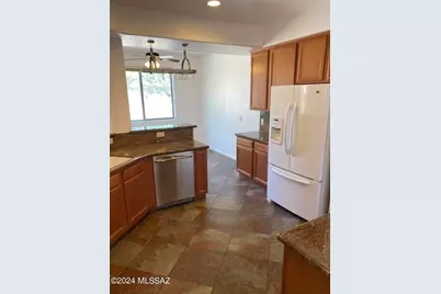 653 N Encanto Village Way, Tucson, AZ 85716 - Photo 8