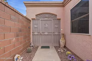 564 W Union Bell Dr, Green Valley, AZ 85614 - Photo 6