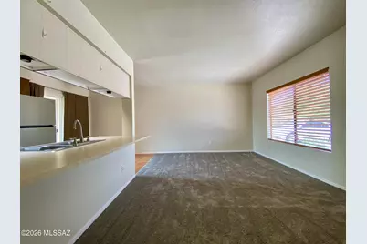 2716 S Oakenshield Way, Tucson, AZ 85730 - Photo 8