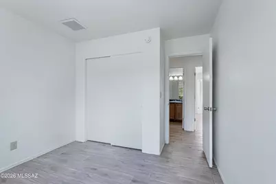 8812 E Squaw Peak Drive, Tucson, AZ 85730 - Photo 24