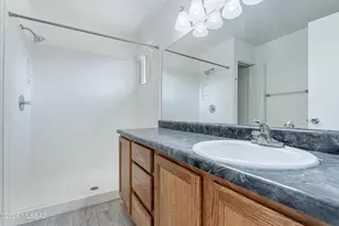 8812 E Squaw Peak Dr, Tucson, AZ 85730 - Photo 20