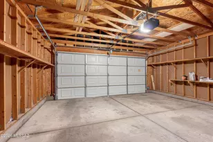 8812 E Squaw Peak Dr, Tucson, AZ 85730 - Photo 26