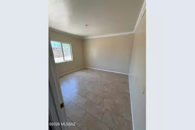 1838 W Calle Del Arroyito, Tucson, AZ 85713 - Photo 8