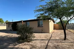 741 W Calle Aragon, Tucson, AZ 85756 - Photo 2