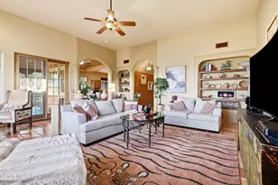 1061 N McElroy Pl, Tucson, AZ 85745 - Photo 12