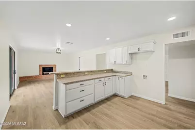 901 W Schafer Drive, Tucson, AZ 85705 - Photo 4