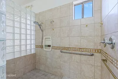 837 N Circulo Zagala, Tucson, AZ 85745 - Photo 22