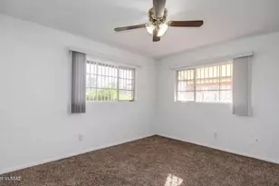 2039 E Glenn St, Tucson, AZ 85719 - Photo 6