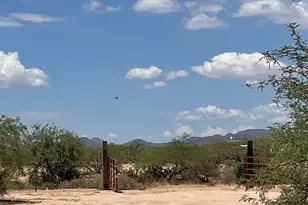 8535 S Marstellar Rd, Tucson, AZ 85736 - Photo 30