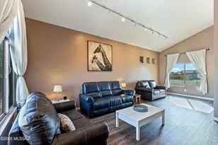 9041 N Brimstone Way, Tucson, AZ 85742 - Photo 4