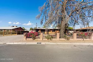 6573 E Calle Herculo, Tucson, AZ 85710 - Photo 2