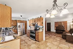 6573 E Calle Herculo, Tucson, AZ 85710 - Photo 18