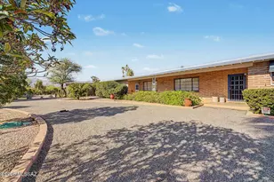 864 N Corinth Ave, Tucson, AZ 85710 - Photo 6