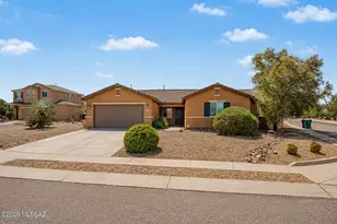 725 S Harry P Stagg Pl, Vail, AZ 85641 - Photo 2