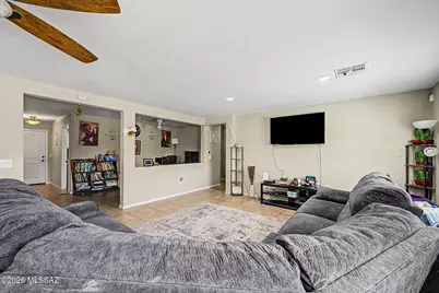 725 S Harry P Stagg Place, Vail, AZ 85641 - Photo 6
