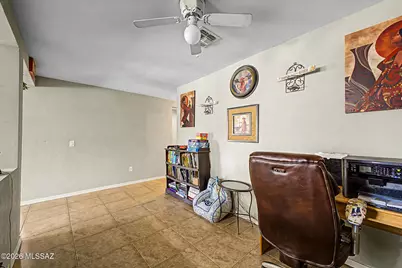 725 S Harry P Stagg Place, Vail, AZ 85641 - Photo 4