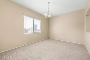 7882 E New Leaf Pl, Tucson, AZ 85756 - Photo 10