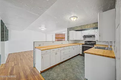 7957 E Nicaragua Drive, Tucson, AZ 85730 - Photo 12