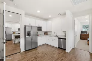 3271 W Sunlit Peak Dr, Tucson, AZ 85742 - Photo 8