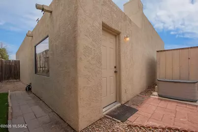 4996 N 15th Avenue, Tucson, AZ 85704 - Photo 10