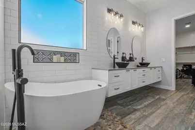 12379 N Pathfinder Drive, Marana, AZ 85658 - Photo 22