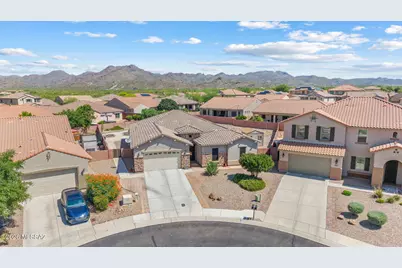12379 N Pathfinder Drive, Marana, AZ 85658 - Photo 4