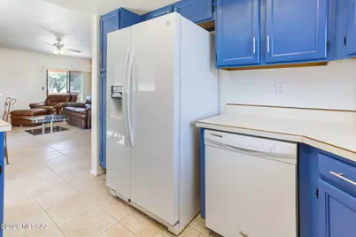 991 W Rio Hondo, Green Valley, AZ 85614 - Photo 6