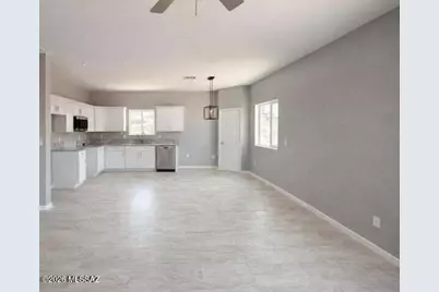 328 E 24th Street, Tucson, AZ 85713 - Photo 8