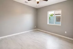 328 E 24th St, Tucson, AZ 85713 - Photo 14