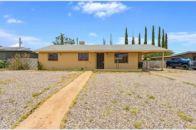 109 NE Freihage Drive, Sierra Vista, AZ 85635 - Photo 2