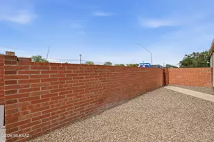 7637 E Golf Links Rd, Tucson, AZ 85730 - Photo 30