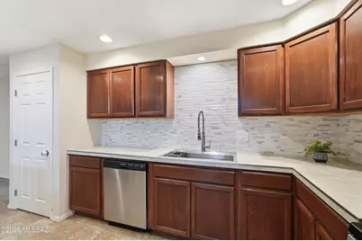 7637 E Golf Links Road, Tucson, AZ 85730 - Photo 10