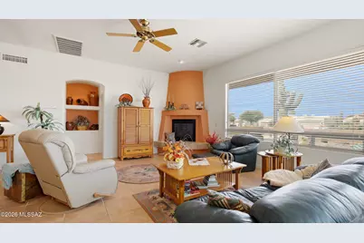 2267 S Via Vespucci, Green Valley, AZ 85614 - Photo 10