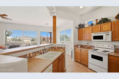 2267 S Via Vespucci, Green Valley, AZ 85614 - Photo 18