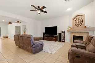 6731 S Camino Catalan, Tucson, AZ 85757 - Photo 10