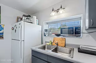 1733 E Lester St, Tucson, AZ 85719 - Photo 42