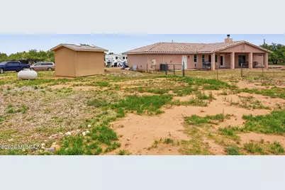 6466 S Jaxel Road, Hereford, AZ 85615 - Photo 28