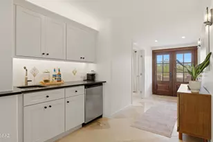 9131 E Indian Hills Rd, Tucson, AZ 85749 - Photo 10