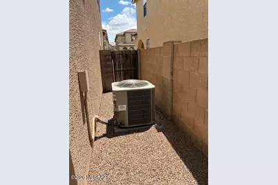 7613 E Cholla Overlook Drive, Tucson, AZ 85710 - Photo 28