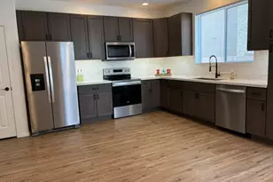 7613 E Cholla Overlook Dr, Tucson, AZ 85710 - Photo 4