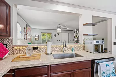 8471 N Placita De La Manzana, Tucson, AZ 85742 - Photo 10