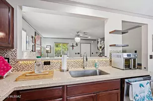 8471 N Placita De La Manzana, Tucson, AZ 85742 - Photo 10