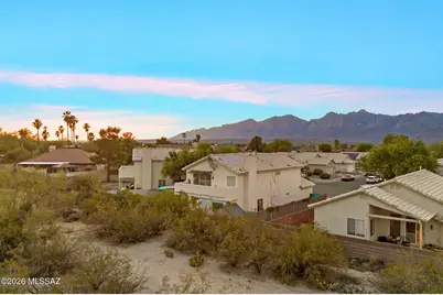 10020 E English Woods Road, Tucson, AZ 85748 - Photo 36