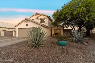 10020 E English Woods Rd, Tucson, AZ 85748 - Photo 1