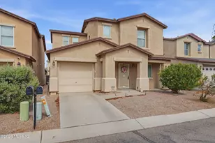 8471 N Placita De La Manzana, Tucson, AZ 85742 - Photo 2