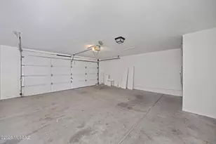8001 S Carbury Way, Tucson, AZ 85747 - Photo 32