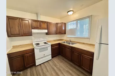 3323 E Blacklidge Drive #3323, Tucson, AZ 85716 - Photo 14
