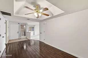 8263 N Oracle Rd, Tucson, AZ 85704 - Photo 12