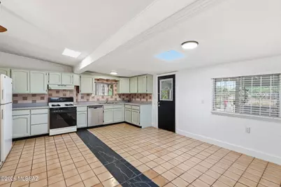 2901 W Milton Road, Tucson, AZ 85746 - Photo 8